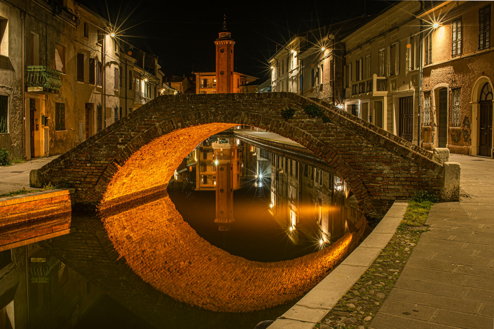 Crowd results Canal Tunnels and Bridges Architecture photo contest