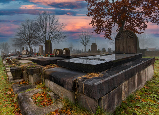 Brief and entries | Cemeteries - General photo contest | Photocrowd ...